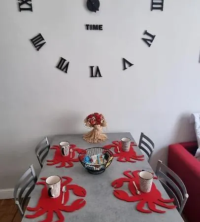 Apartment Delia *